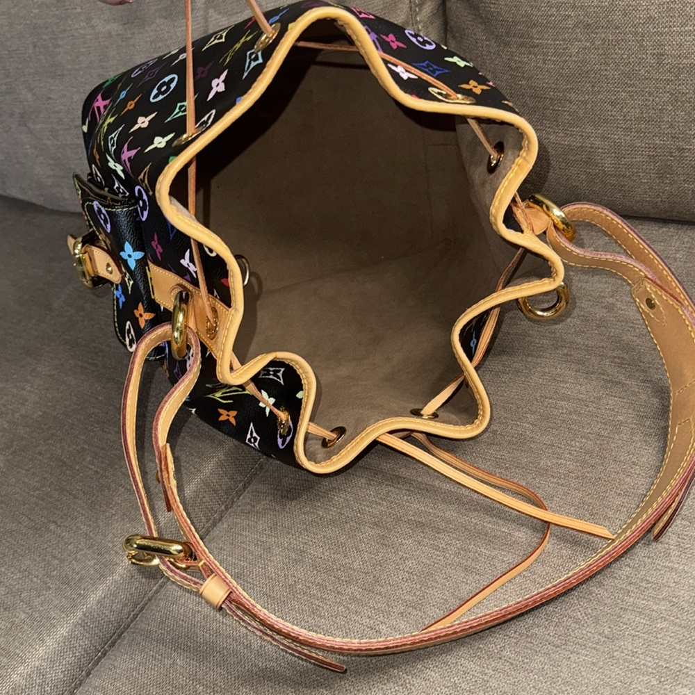 Louis Vuitton x Murakami Multicolore Black Petit Noe Bag - Picture 9 of 13